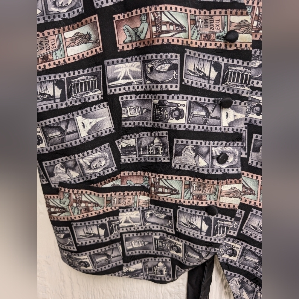Vtg 90's Nicole Miller 100% Silk Washable Vest Around The World Tourist Travel L - Picture 3 of 7